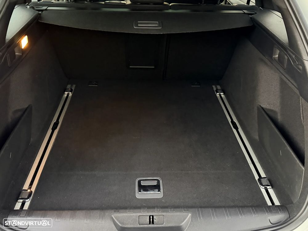 Peugeot 308 SW 1.5 BlueHDi GT Line - 40