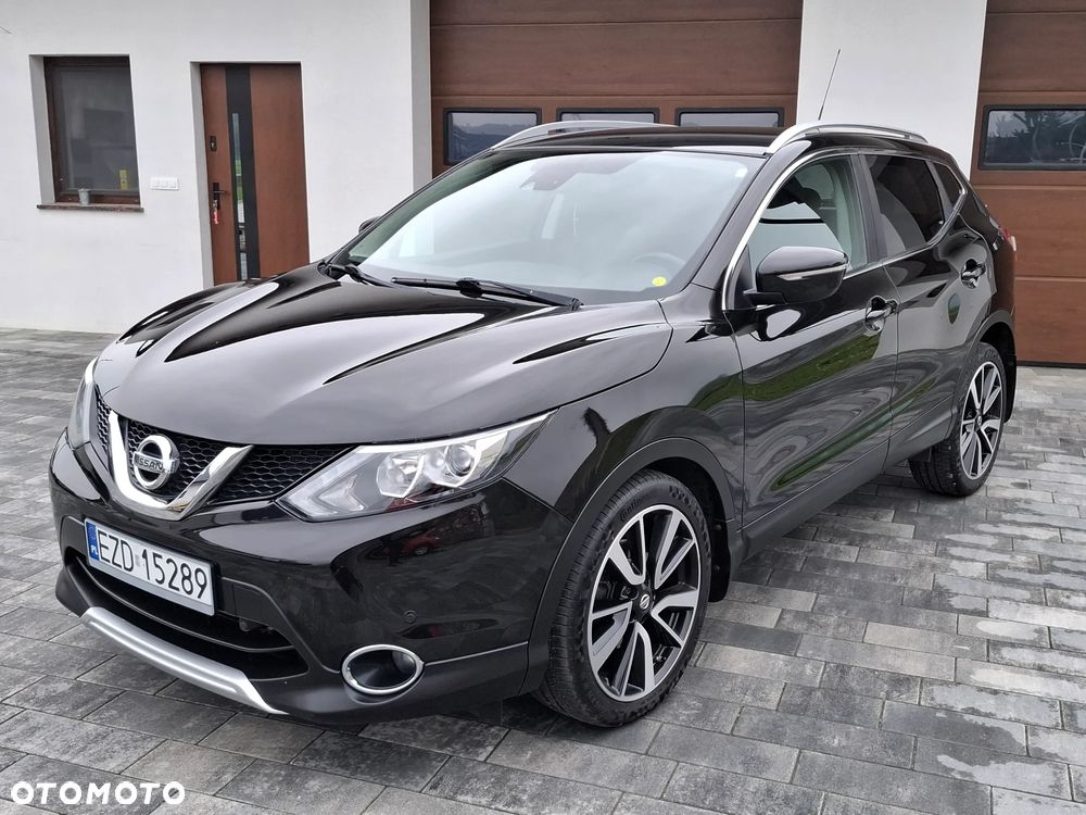 Nissan Qashqai 1.6 DCi Xtronic TEKNA - 24