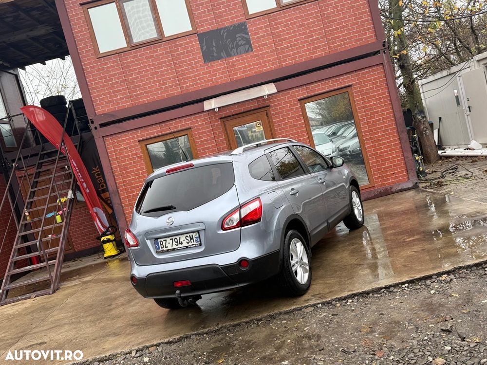 Nissan Qashqai+2 - 31