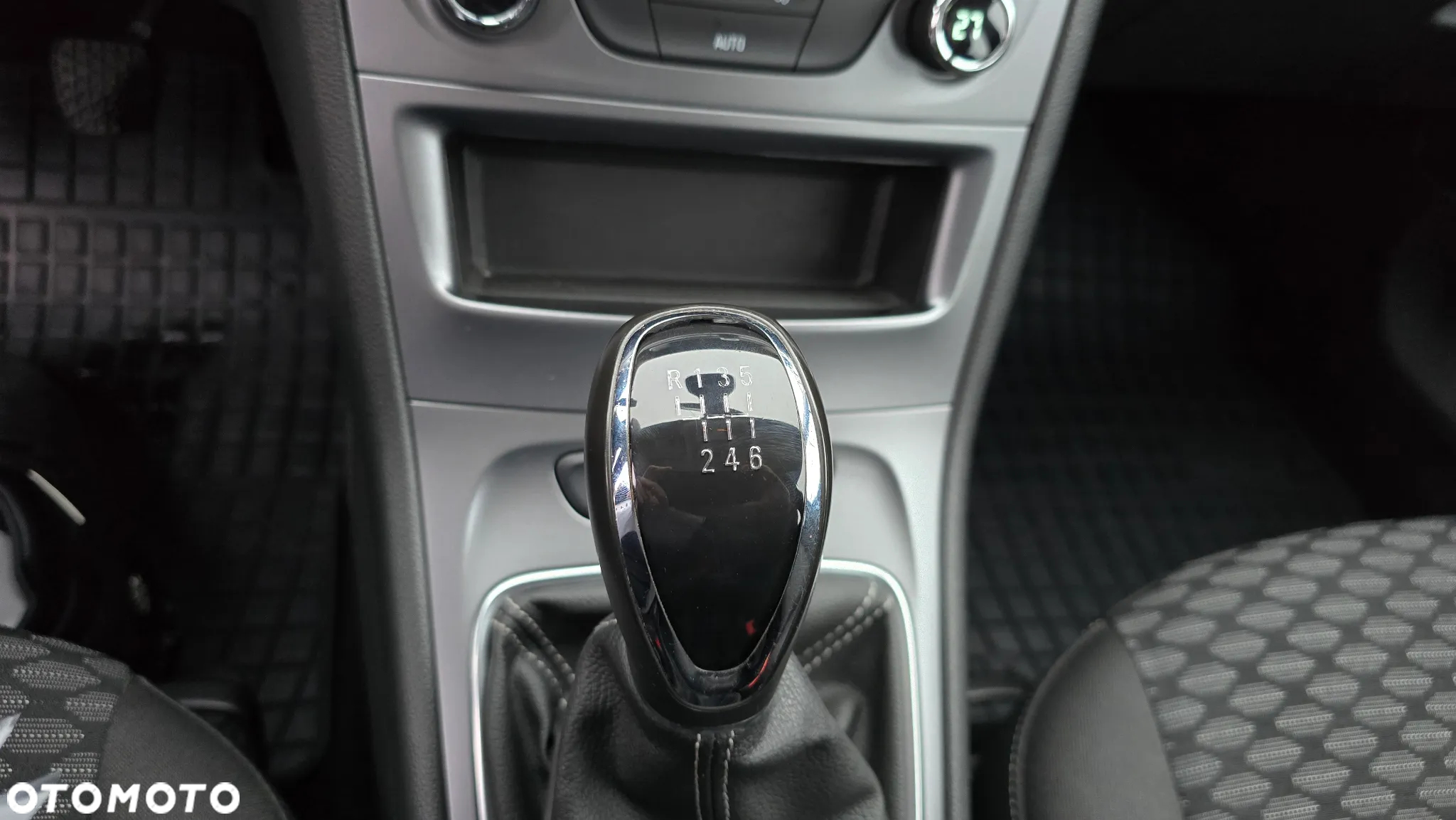 Opel Astra V 1.4 T Dynamic - 10