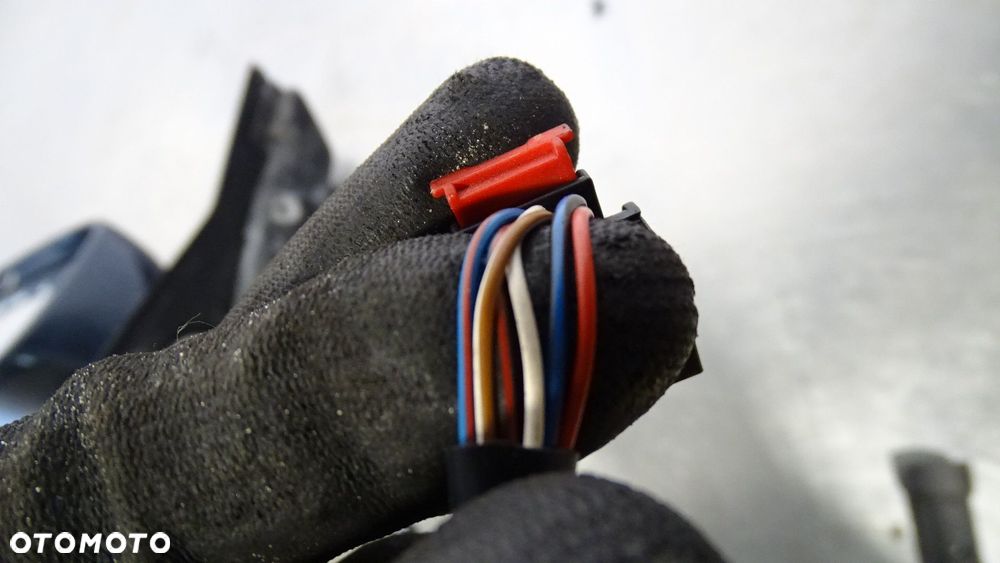 LUSTERKO LEWE ELEKTRYCZNE VOLKSWAGEN GOLF V PLUS CROSS - 10