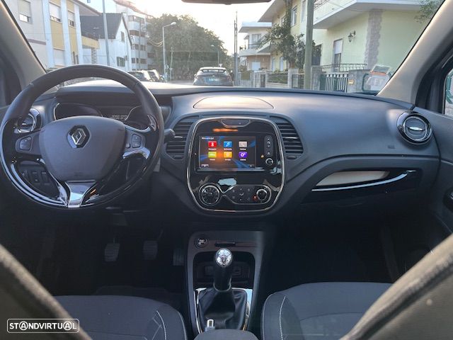 Renault Captur 0.9 TCE Exclusive - 22