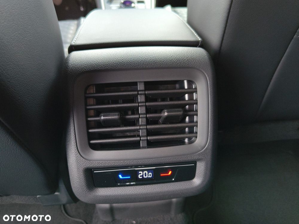 Volkswagen T-Roc 1.5 TSI R-Line DSG - 31