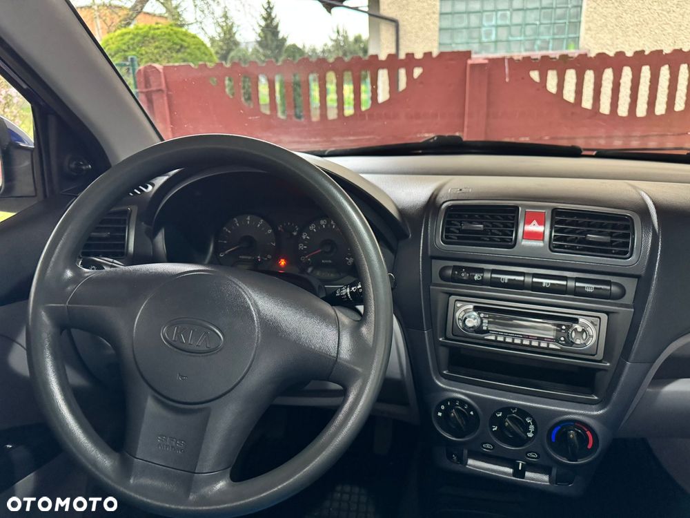 Kia Picanto 1.1 LX - 7