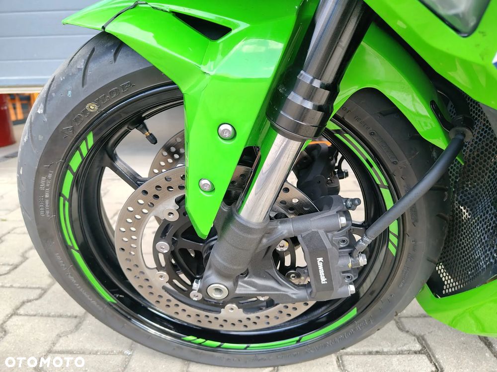 Kawasaki Ninja 400 - 26