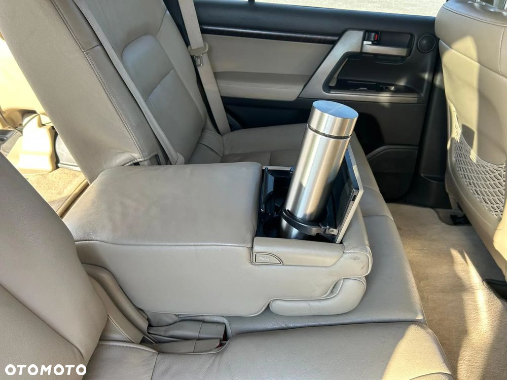 Toyota Land Cruiser LC 4.5 V8 D-4D Prestige Platinium 7os - 23
