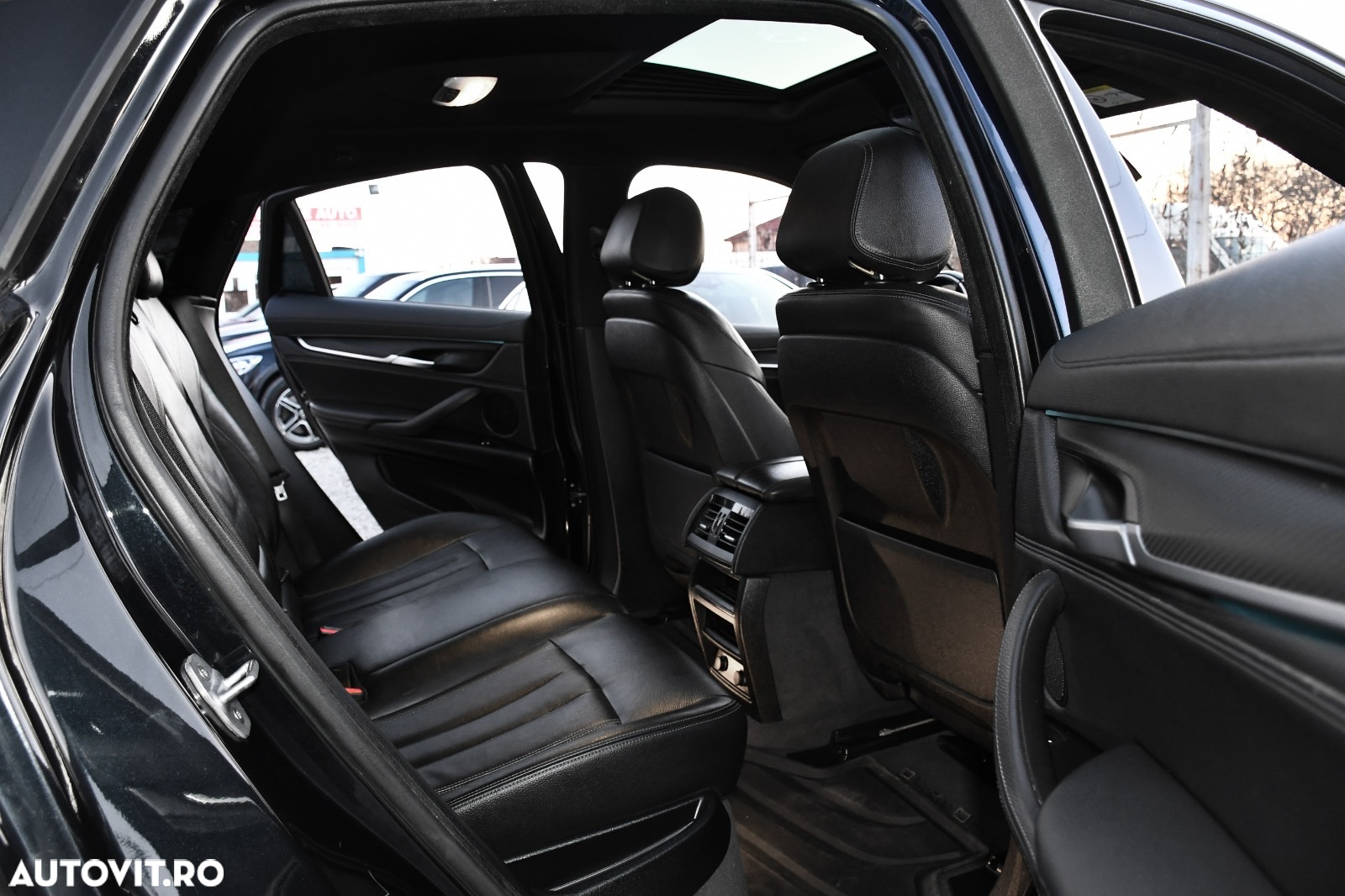 BMW X6 xDrive30d - 11