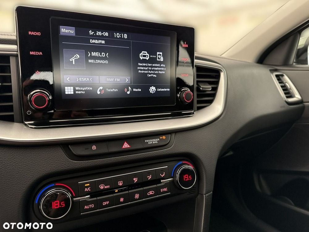 Kia Ceed - 26