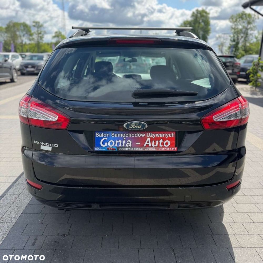 Ford Mondeo - 8
