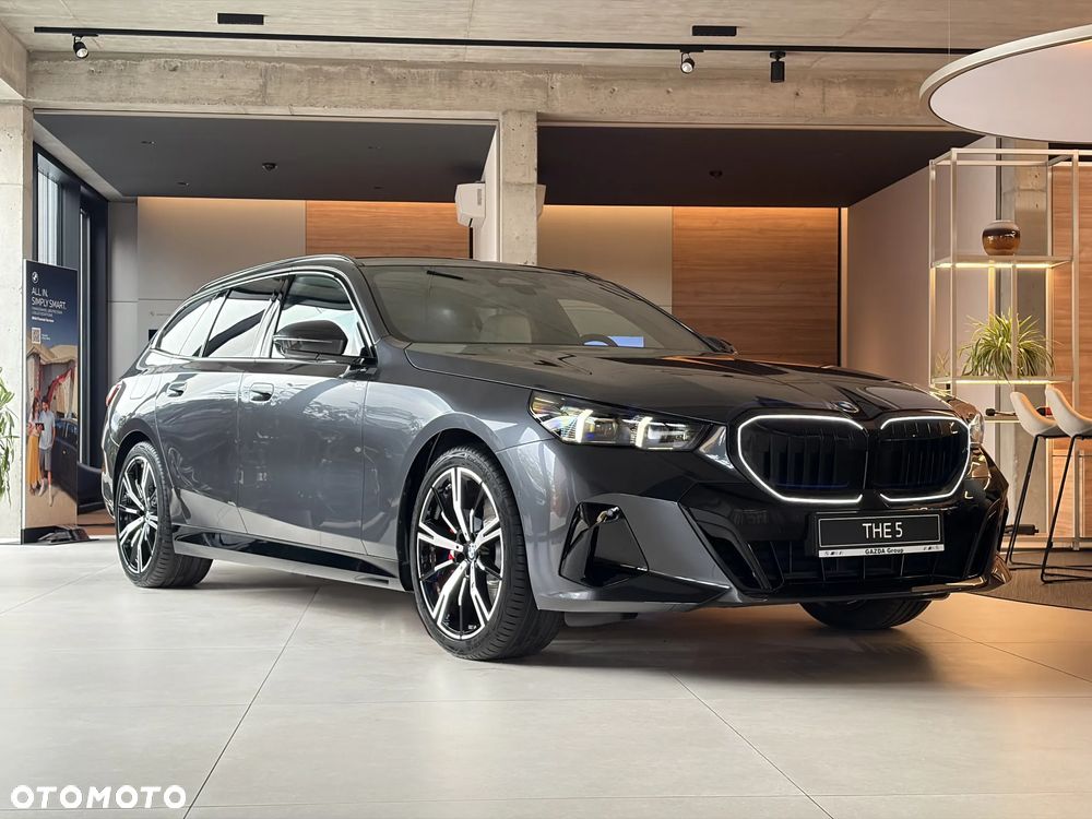 BMW Seria 5 520d xDrive mHEV M Sport - 4