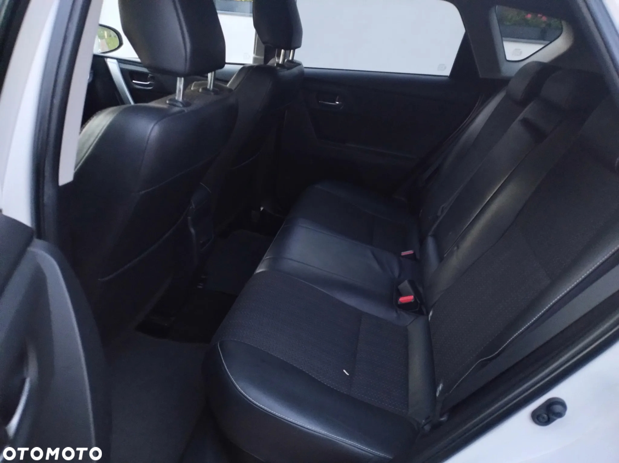 Toyota Auris 1.8 VVT-i Hybrid Automatik Cool - 16