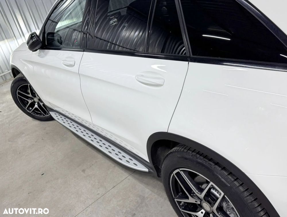 Mercedes-Benz GLC 250 d 4Matic 9G-TRONIC AMG Line - 17