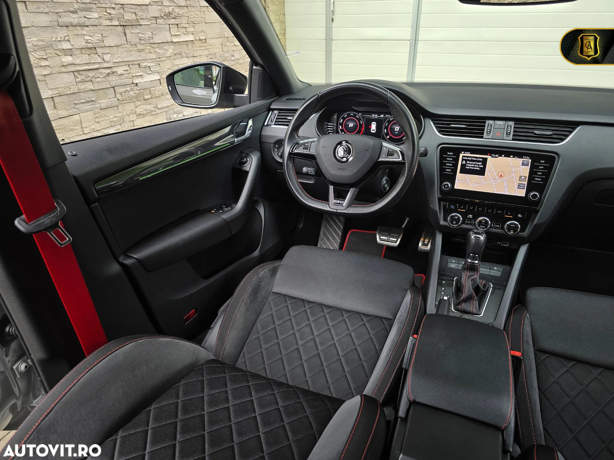 Skoda Octavia Combi 2.0 TSI DSG RS 245 - 10
