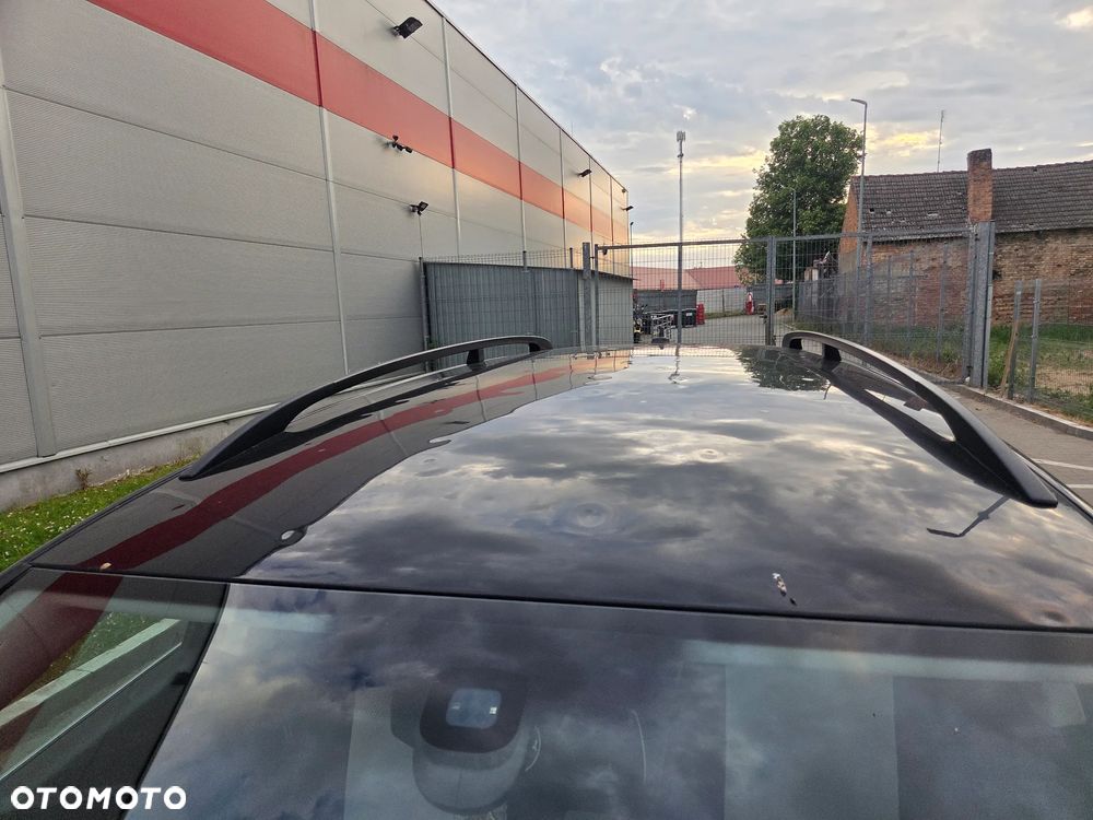Volkswagen Passat 2.0 TDI DPF BlueMotion Technology Comfortline - 15