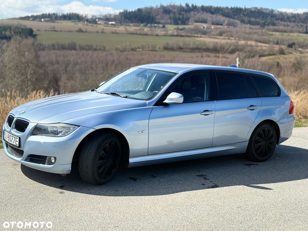 BMW Seria 3 320d DPF - 13