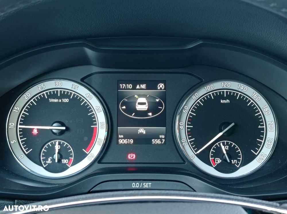 Skoda Karoq 2.0 TDI DSG Style - 26