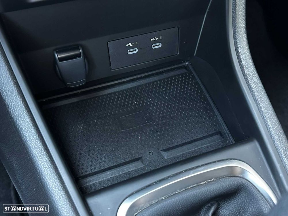 Renault Captur 1.0 TCe Techno Bi-Fuel - 11