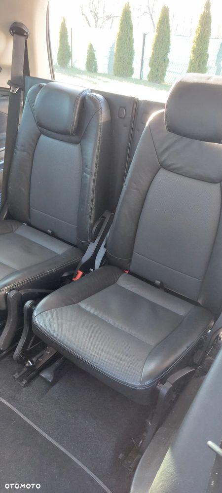 Ford Galaxy 2.2 TDCi Ghia - 26