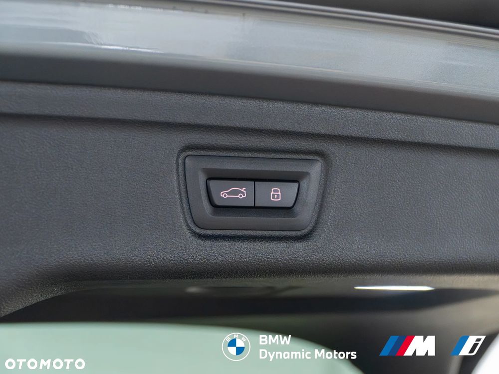 BMW M3 Competition M xDrive - 17