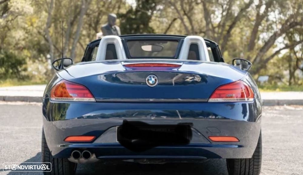 BMW Z4 23 i - 8