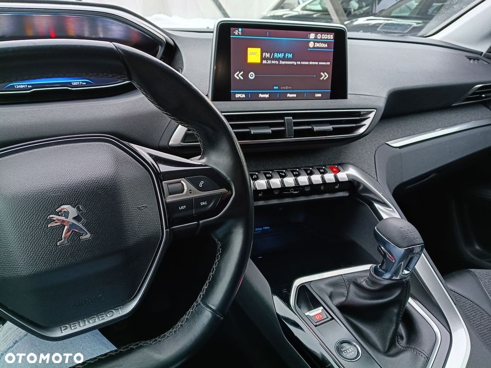 Peugeot 5008 - 15