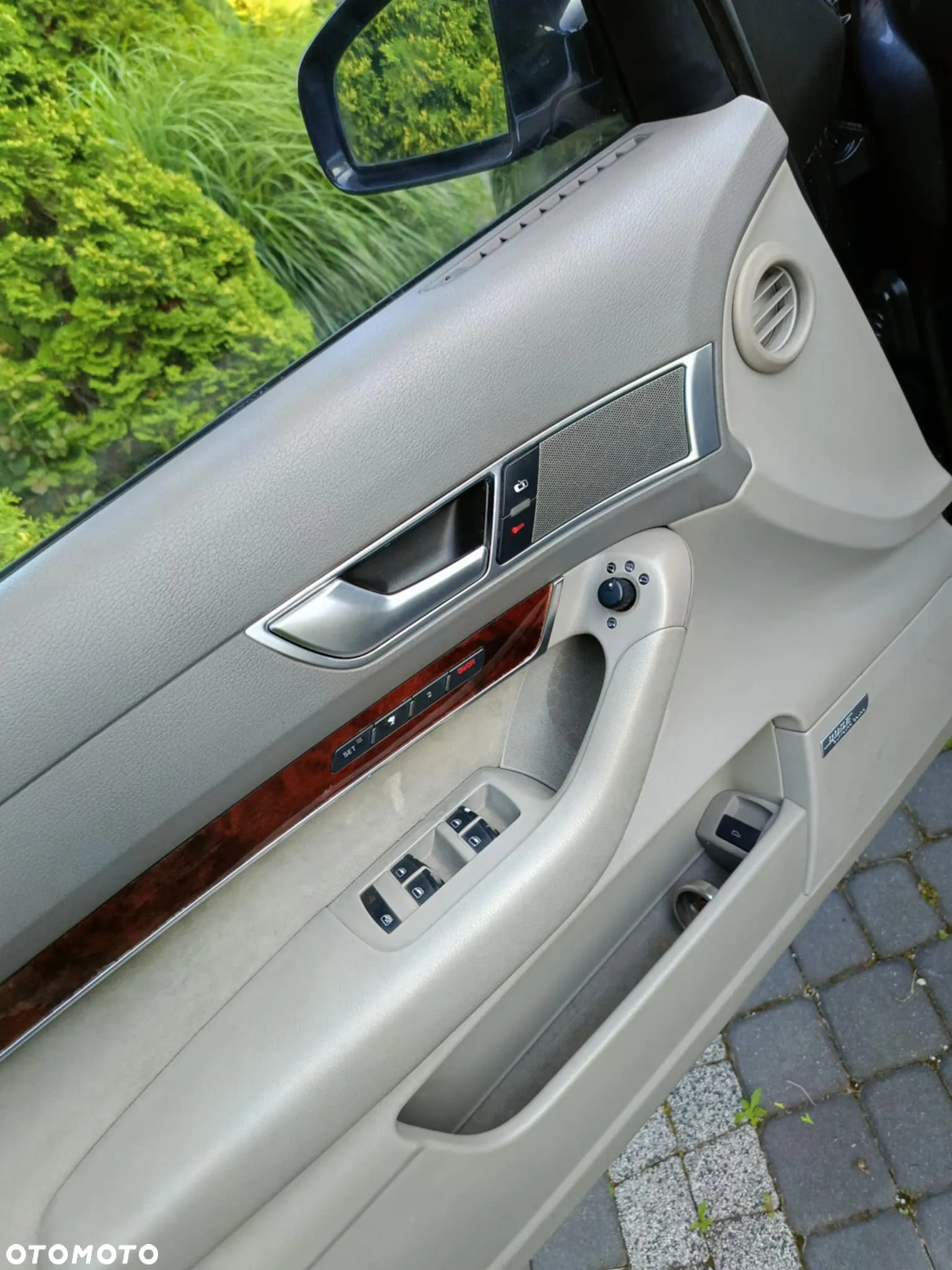 Audi A6 4.2 Quattro Tiptronic - 13