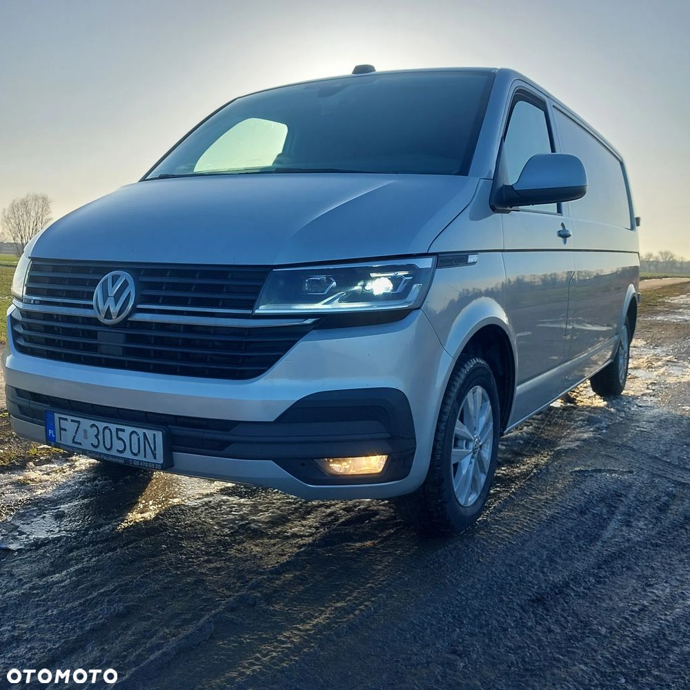 Volkswagen Transporter Kombi L2H1 4Motion DSG - 2