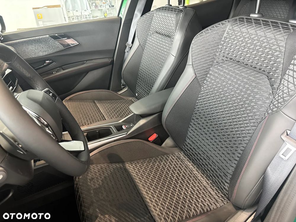 Renault Clio 1.2 TCe Techno EDC - 9