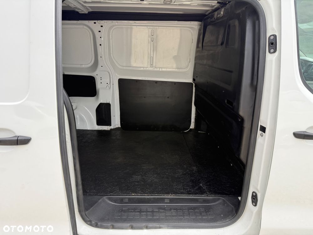 Opel VIVARO/L3/SILNIK 2.0 122KM/Klima/PDC/Tempomat/Sensor deszczu/Sensor świateł/ - 11