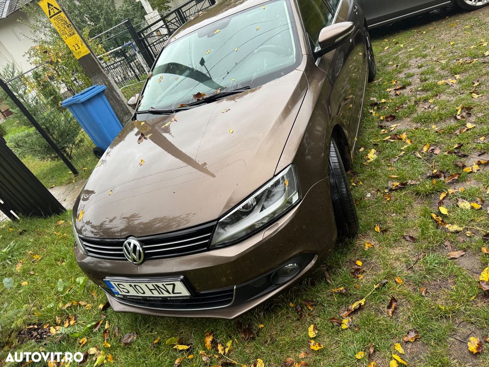 Volkswagen Jetta 2.0 TDI CR DPF Highline - 8