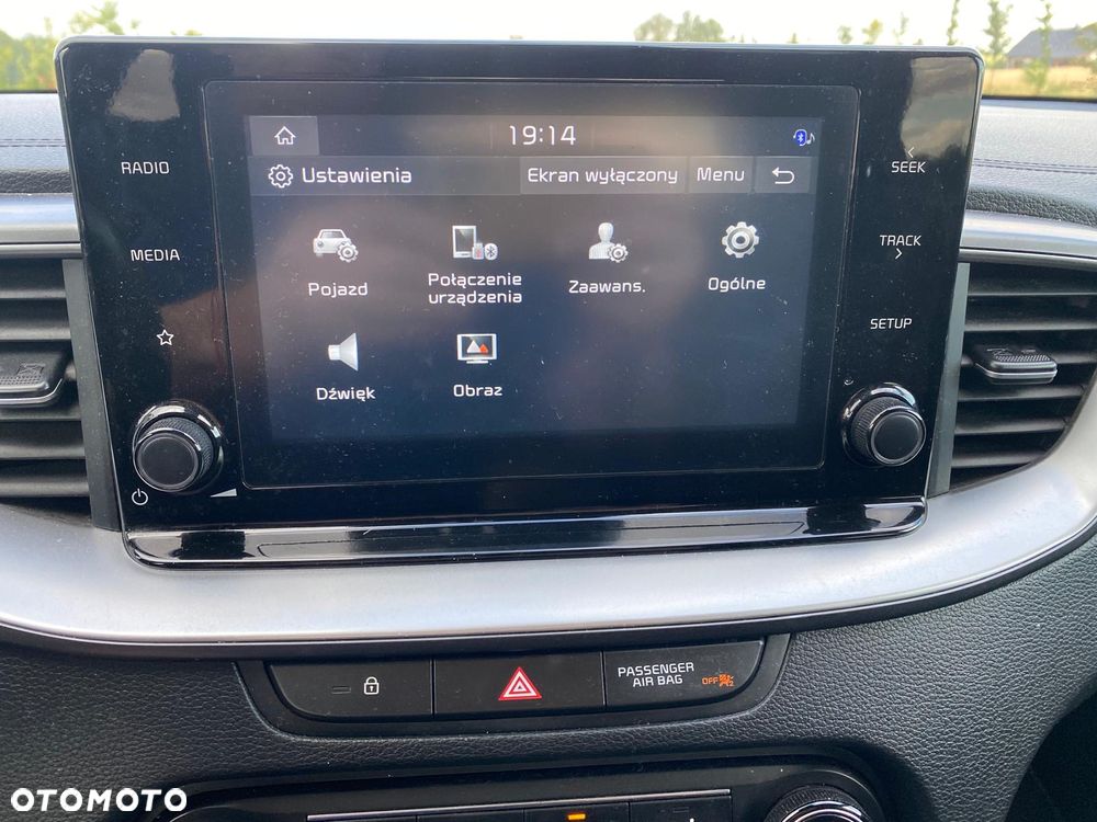 Kia XCeed 1.0 T-GDI L - 22