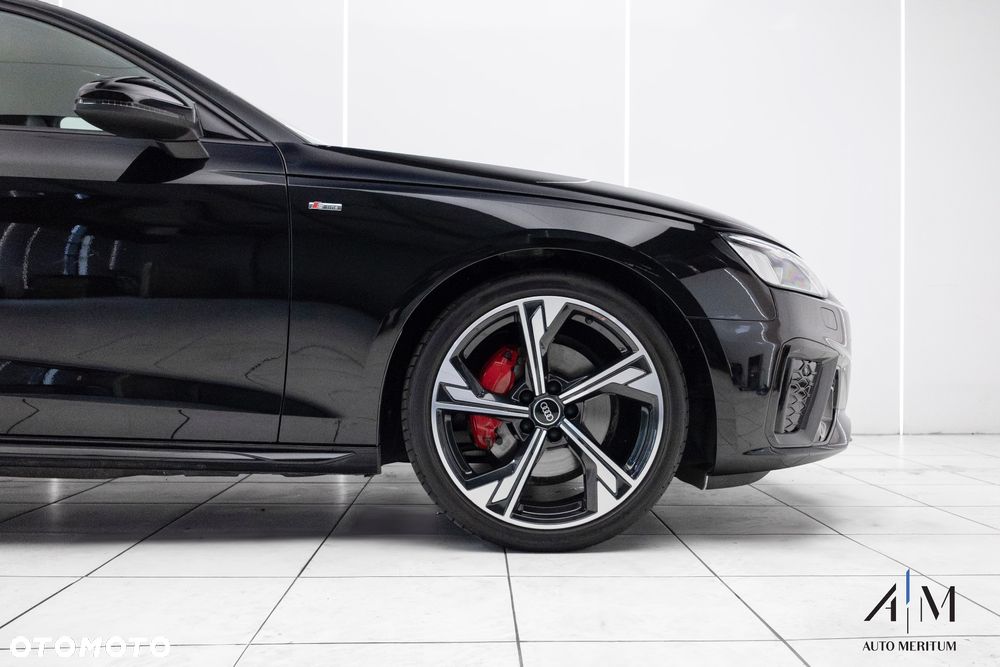 Audi A4 Avant - 8