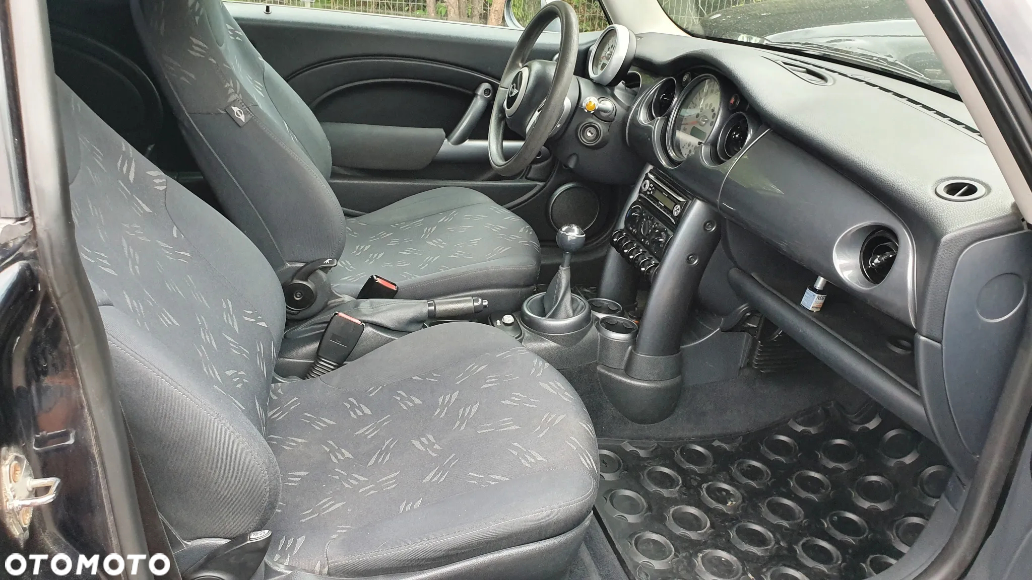 MINI ONE Standard - 9