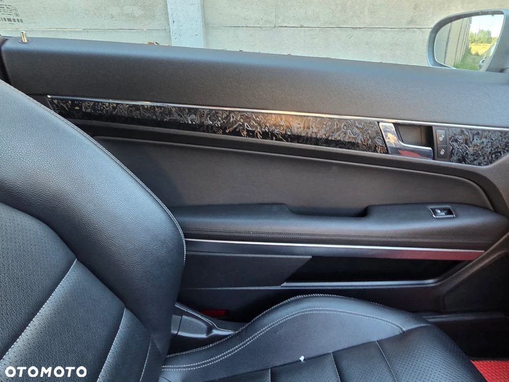 Mercedes-Benz Klasa E 350 CDI DPF BlueEFFICIENCY 7G-TRONIC Avantgarde - 9