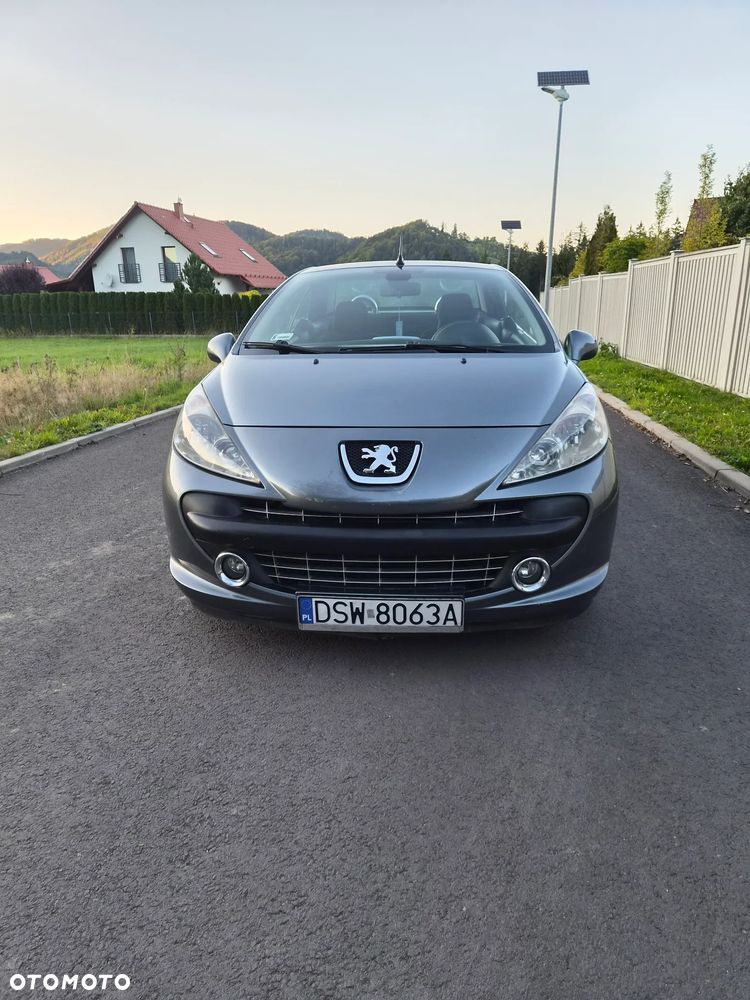 Peugeot 207 CC - 7