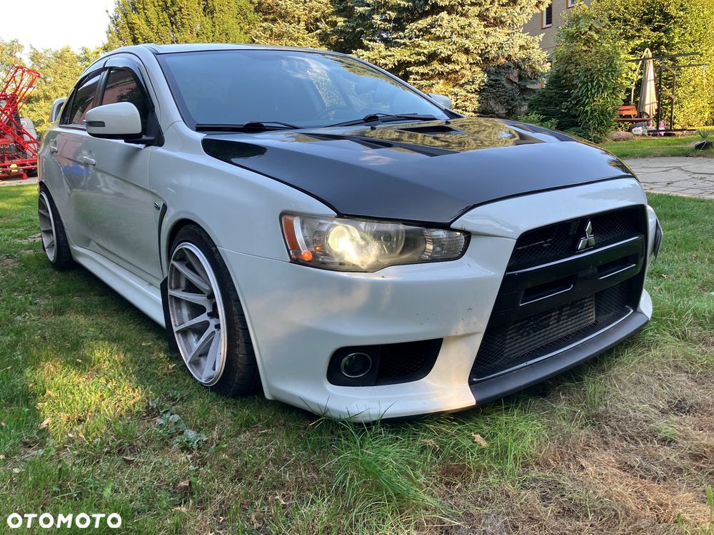 Mitsubishi Lancer Evolution - 1