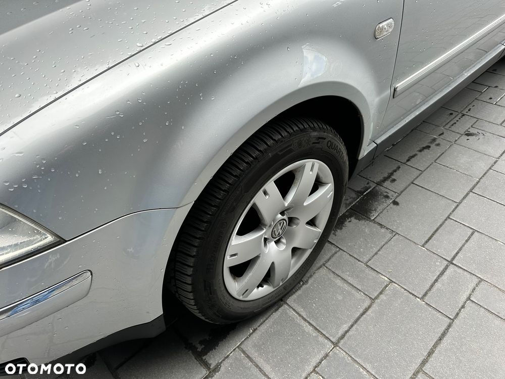 Volkswagen Passat 2.8 V6 4Mot Highline Tiptr - 13