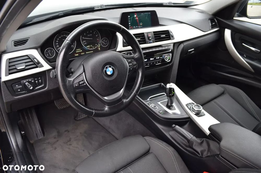 BMW Seria 3 318i - 7
