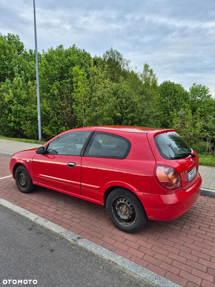 Nissan Almera 1.5 Visia - 4