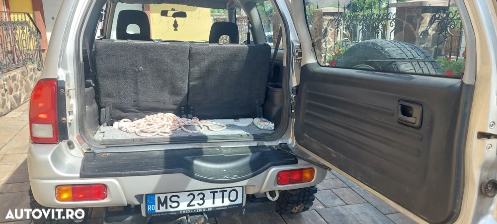 Suzuki Grand Vitara 2.0 TD Comfort Style - 8