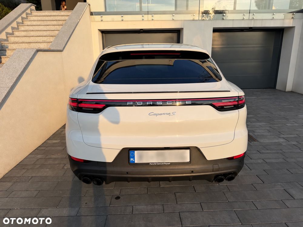Porsche Cayenne 2019 photo 2