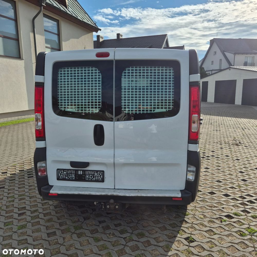 Opel Vivaro - 7
