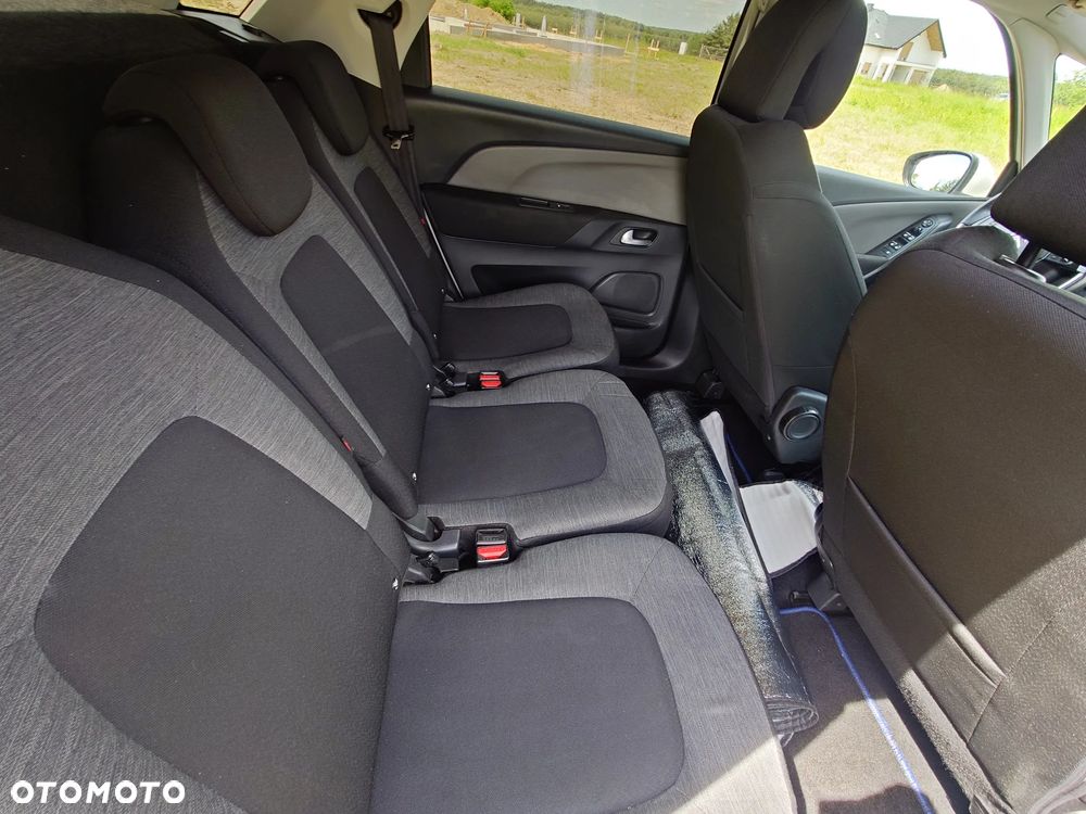 Citroën C4 Picasso 1.6 HDi Attraction - 8