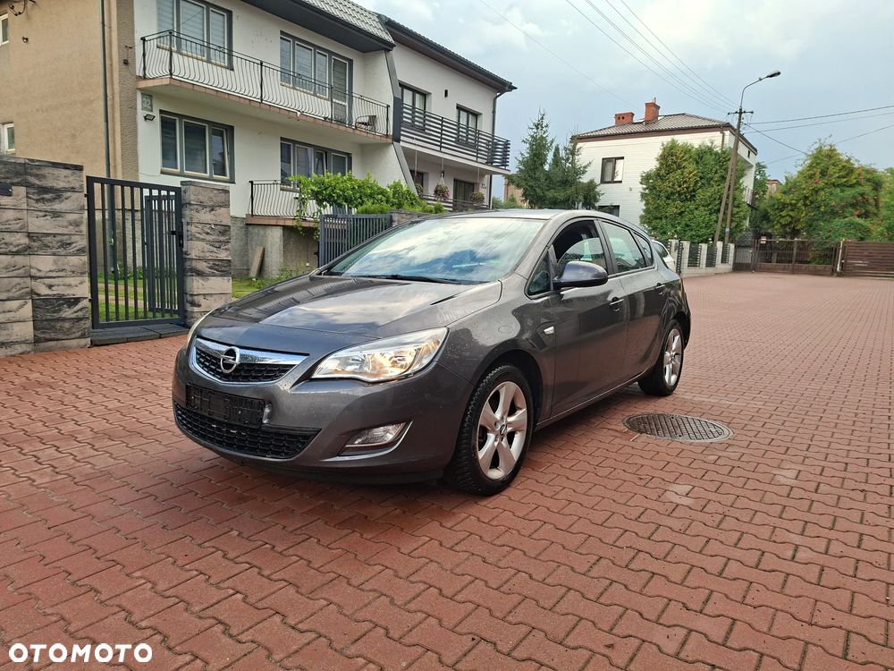 Opel Astra 1.4 ecoFLEX - 8