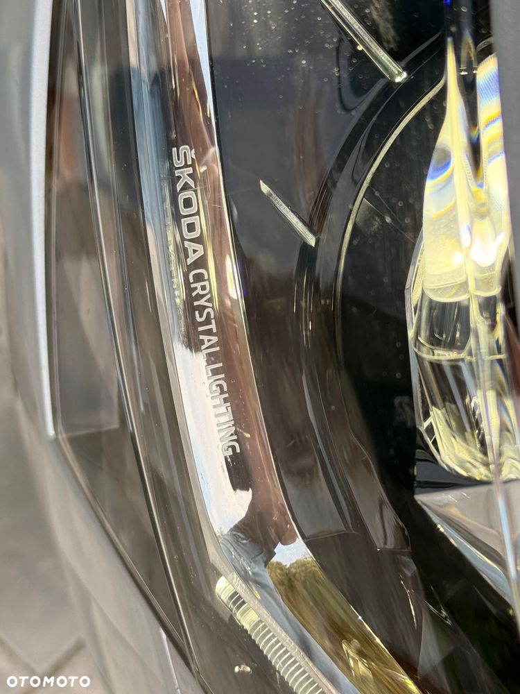 Skoda Superb 2.0 TDI SCR Style DSG - 23