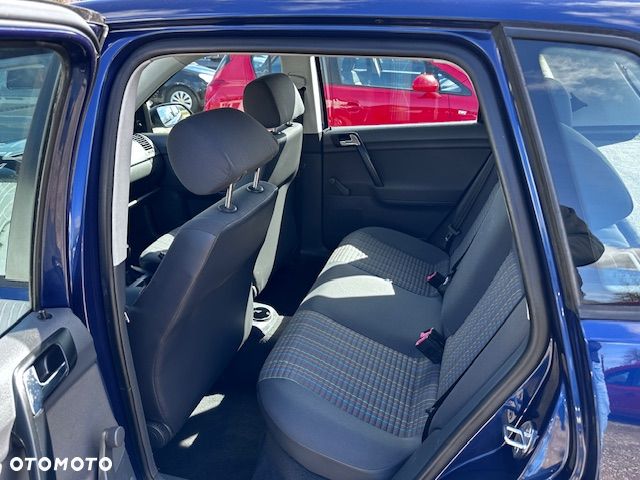 Volkswagen Polo 1.2 - 15