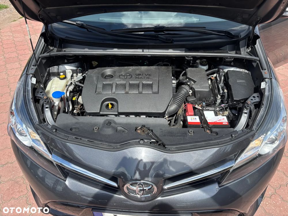 Toyota Verso 1.8 Multidrive Edition - 21