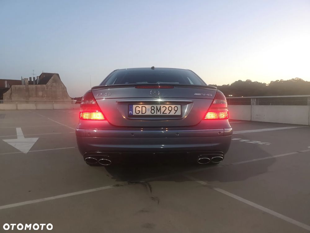 Mercedes-Benz Klasa E 500 Avantgarde - 24