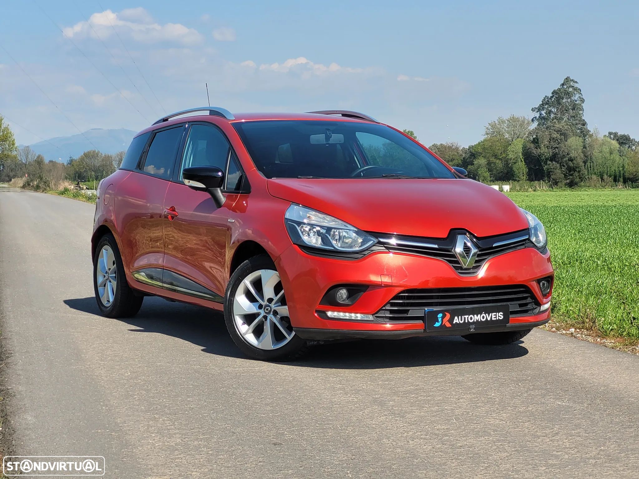 Renault Clio Sport Tourer 0.9 TCe Limited Edition - 1