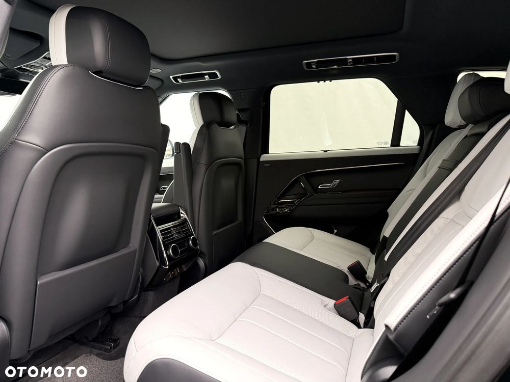 Land Rover Range Rover Sport S 3.0 P460e PHEV Dynamic SE - 10